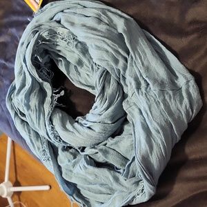 Infinity scarf
